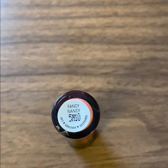 Mary Kay: Nourishine plus lip gloss - Picture 3 of 3